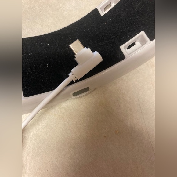 Battery - Picture 5 of 6